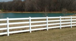 Commercial Vinyl Fence on Lake